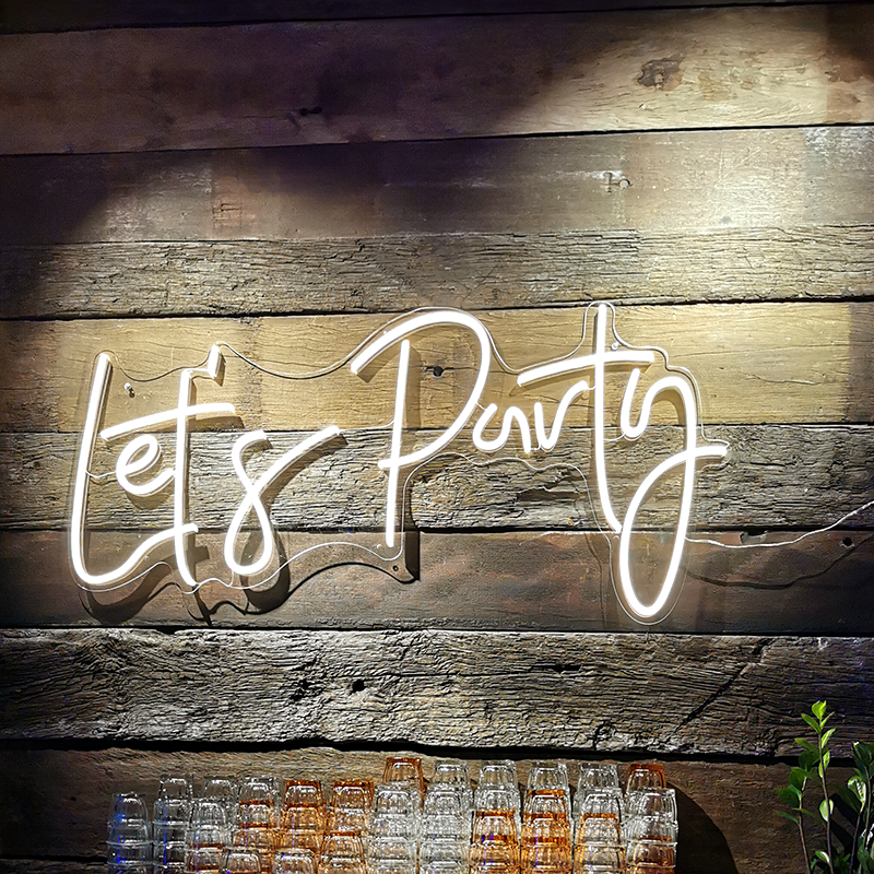 Neonkyltti, 'Let's Party' - Image 2